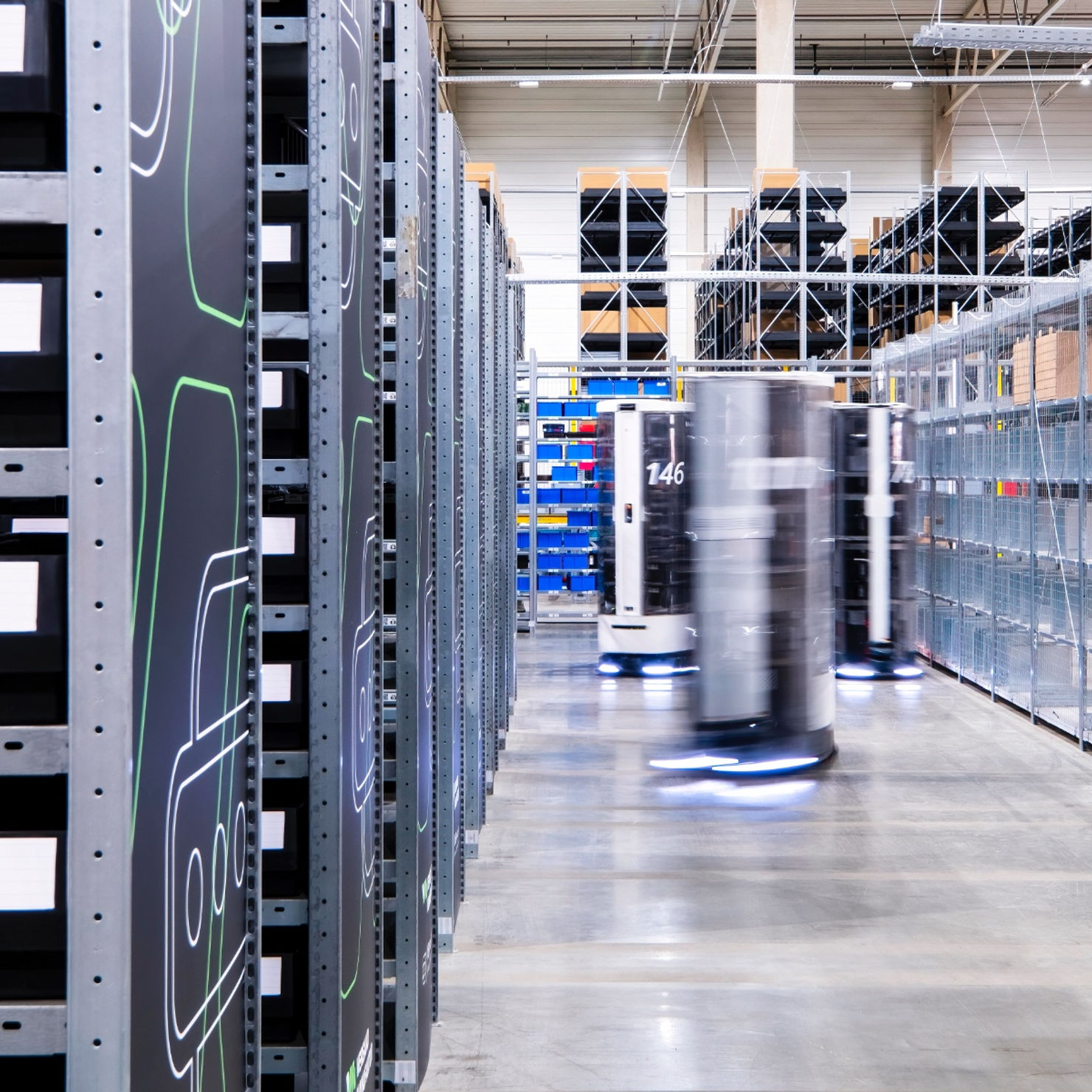 Retrofit warehouse automation with AMR robots in existing shelving